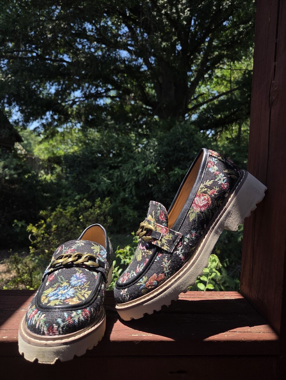 ✨️LN Floral Chain-Accent Platform Loafers |Black Multicolor